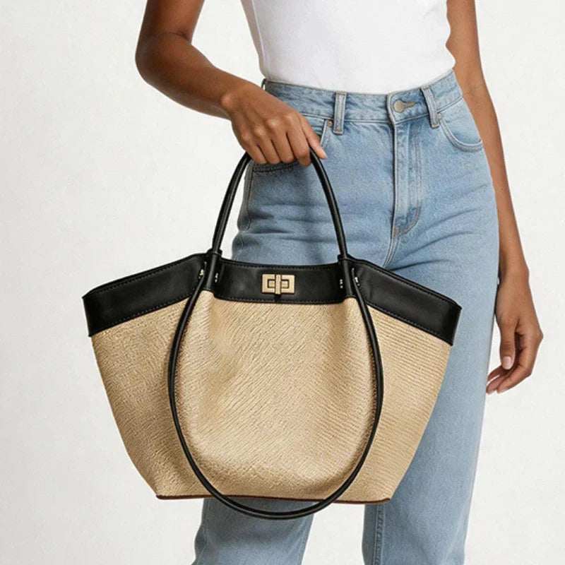 Women's woven tote bag with open top